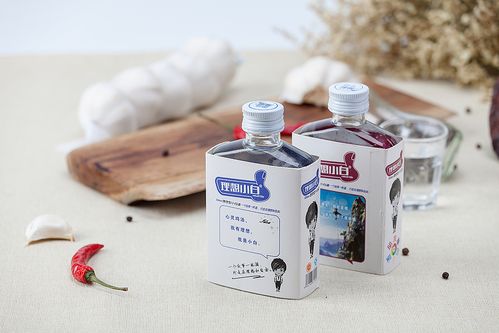 江小白白酒淘宝美酒美食玻璃瓶静物拍摄技巧与赏析